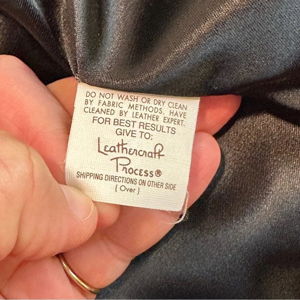 Vintage Red Soft Leather Jacket Women's 1980s 1990s Festive Western Boho Preppy - Picture 15 of 16